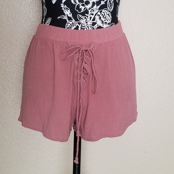 Charlotte Russe  Short sz S - Picture 2 of 5